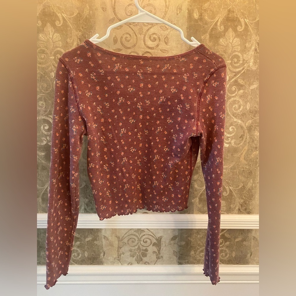 American Eagle Outfitters Women's Long Sleeve Top - Maroon Floral - Picture 3 of 3